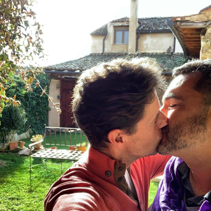 Hostal La Casona de Castilnovo - Gay Men Only Valdesaz Exterior foto