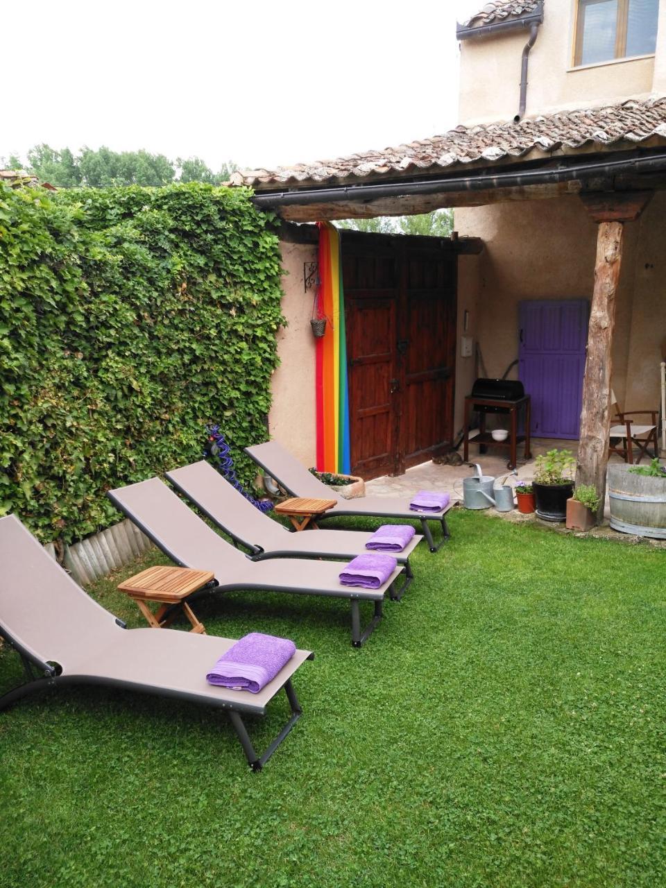 Hostal La Casona de Castilnovo - Gay Men Only Valdesaz Exterior foto